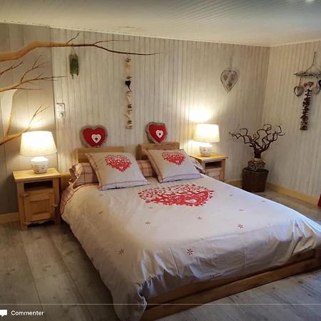 La Ferme De La-Haut B&B Le Haut-du-Them エクステリア 写真