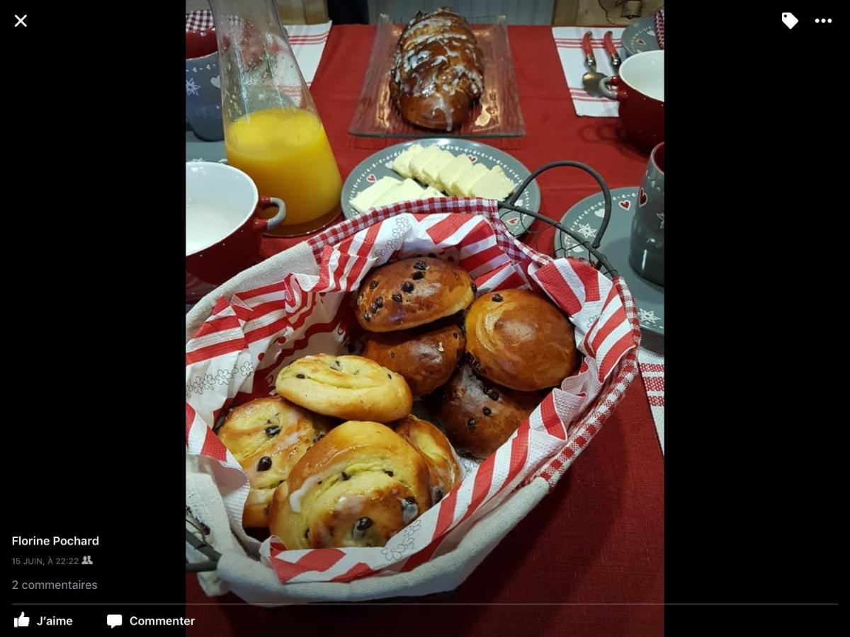 La Ferme De La-Haut B&B Le Haut-du-Them エクステリア 写真